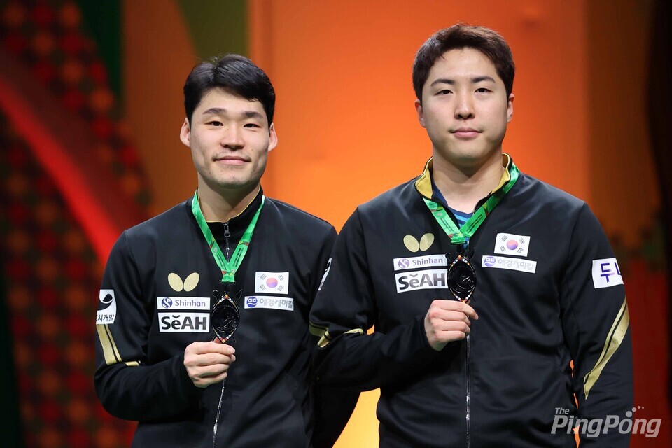 ▲ (더반=안성호 기자) 장우진-임종훈 조가 세계대회 2회 연속 은메달을 획득했다.